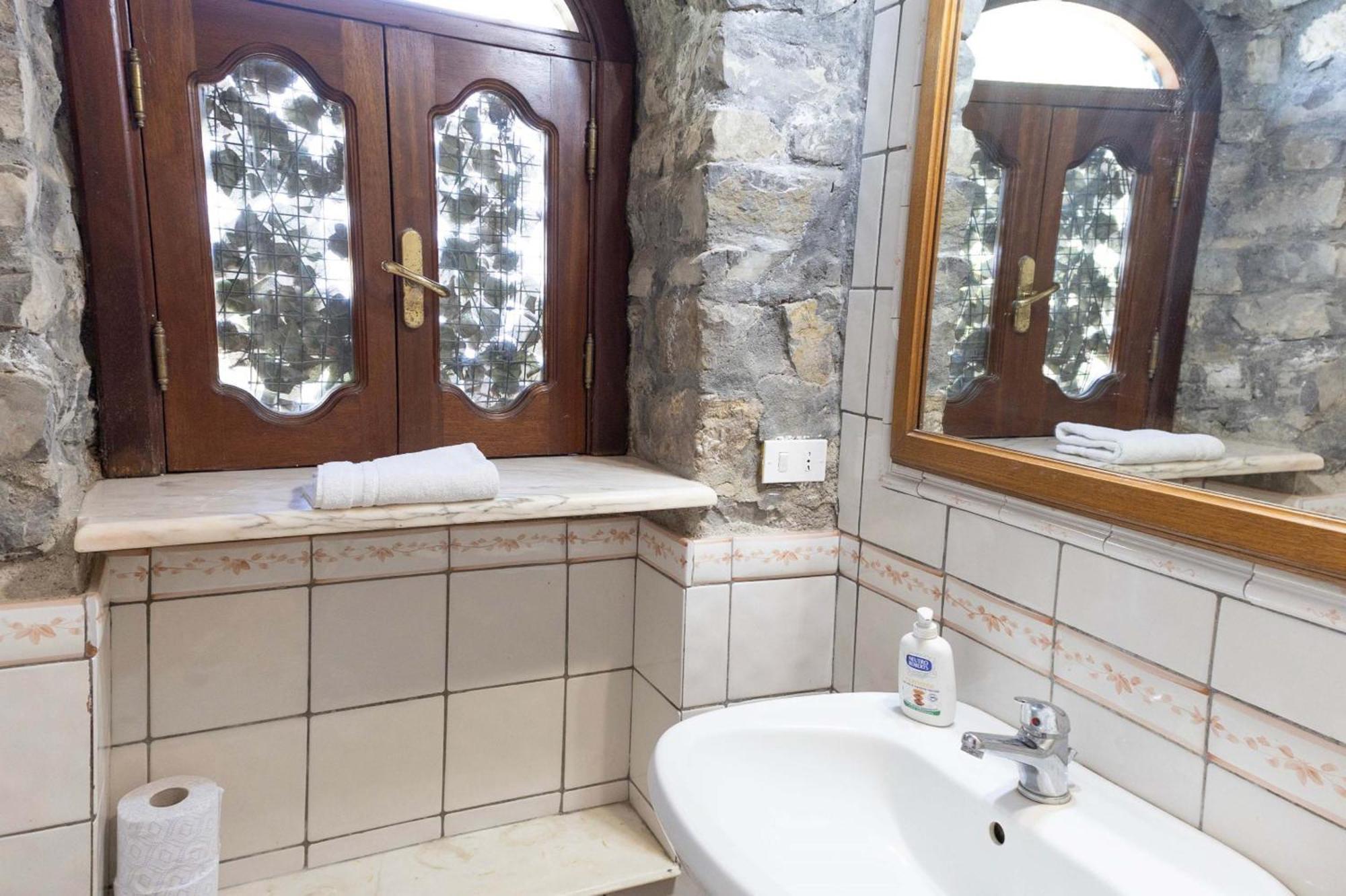 - Casa Alina Ferienhaus *